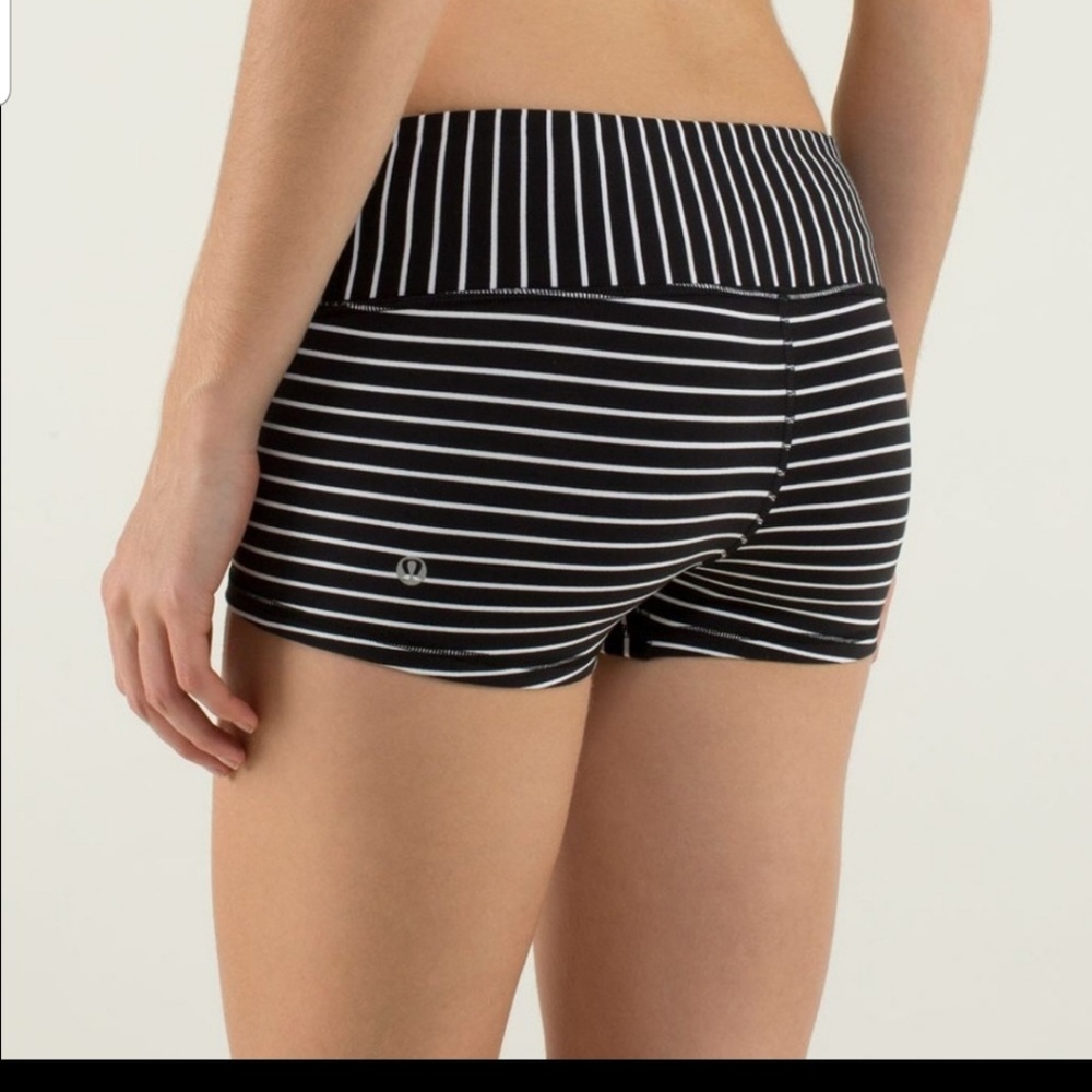 Lululemon boogie shorts